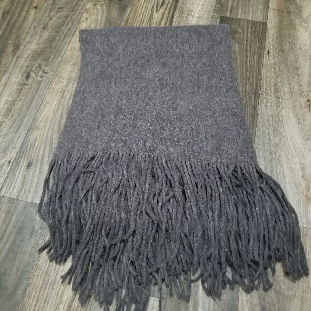 Free People Blanket 75x29 Boho Southwestern Throw Fringe Gray